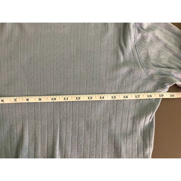 American Eagle mock neck pointelle pattern long sleeve cropped top - Picture 6 of 8